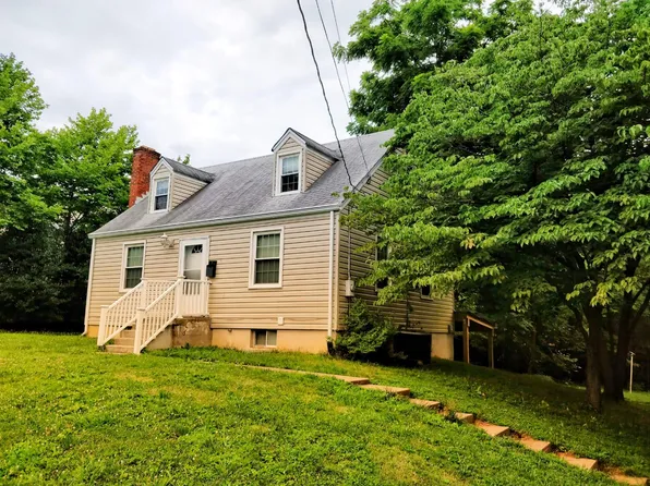 3912 Keith Ave, Fairfax, VA 22030