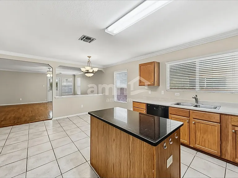 24727 Maple Crst — Photo 4