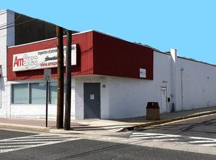 1300 N Delaware St, Paulsboro, NJ 08066