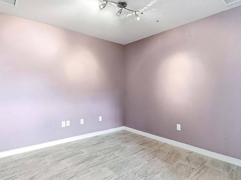 3936 Silver Ave SE — Photo 16