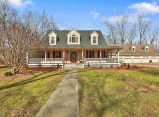 1565 Standing Rock Rd, Senoia, GA 30276