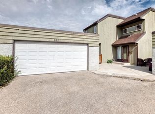 5660 S 23rd Ave NE #502, Calgary, AB T1Y 4R3