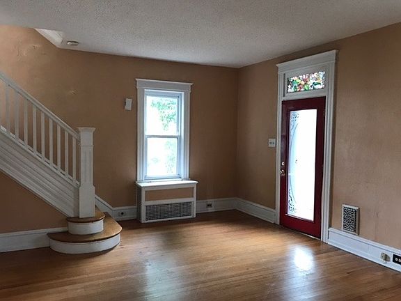 4th image of 1409 Shore Rd
