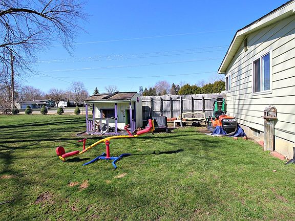 3rd image of 6456 Nightingale Dr