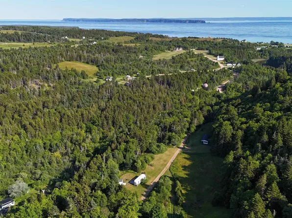 48 Allen Rd, Cumberland, NS B0M 1S0