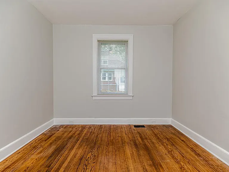 217 Hillcrest Dr — Photo 14