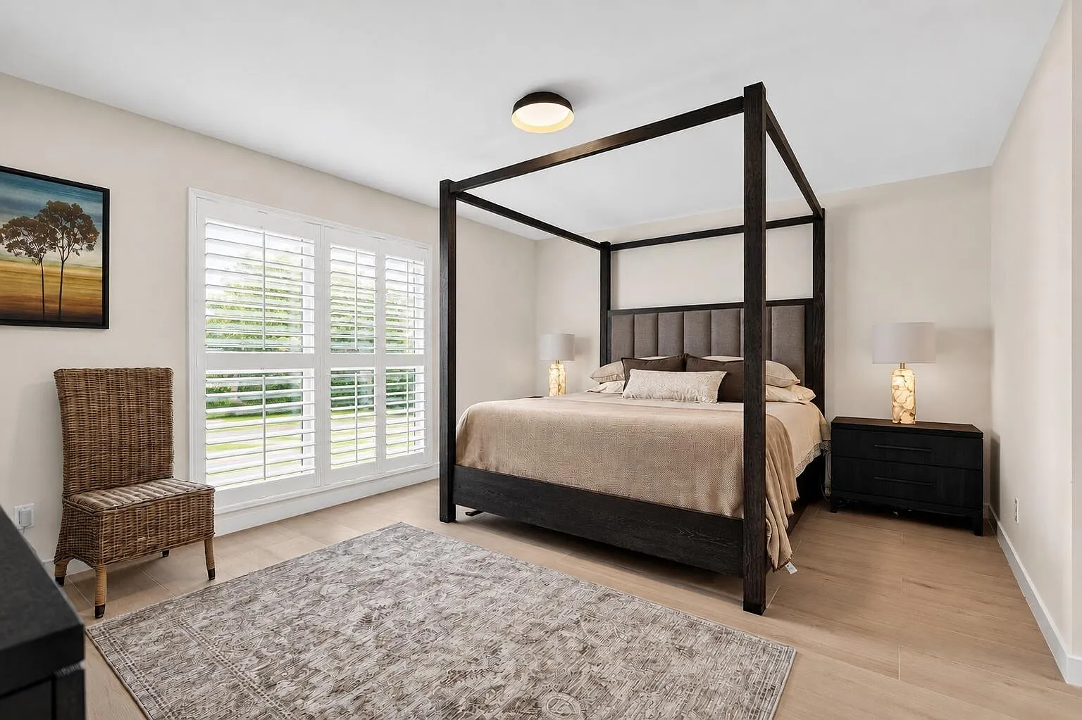 2 bed, 2.0 bath, 1366 sqft, $3,000 — Photo 4
