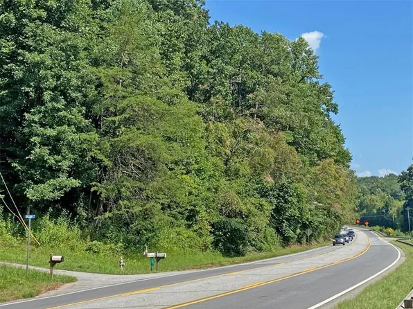 S Chestatee St, Dahlonega, GA 30533