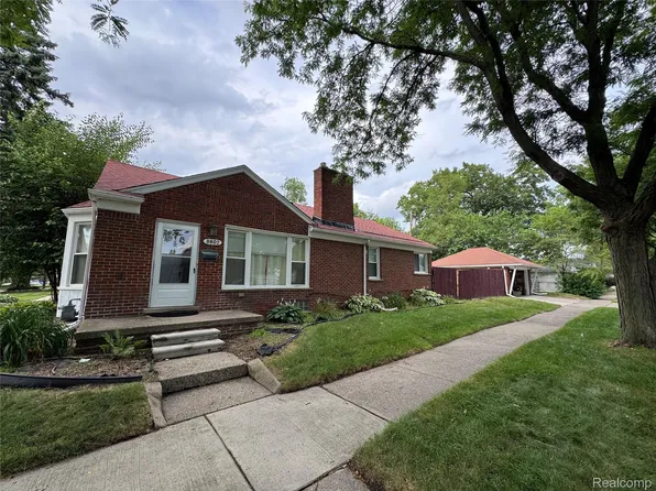 8602 Dale St, Dearborn Heights, MI 48127