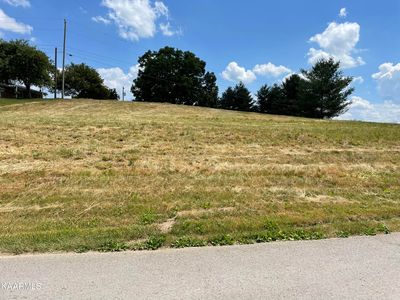 Russell Rd, New Tazewell, TN, 37825