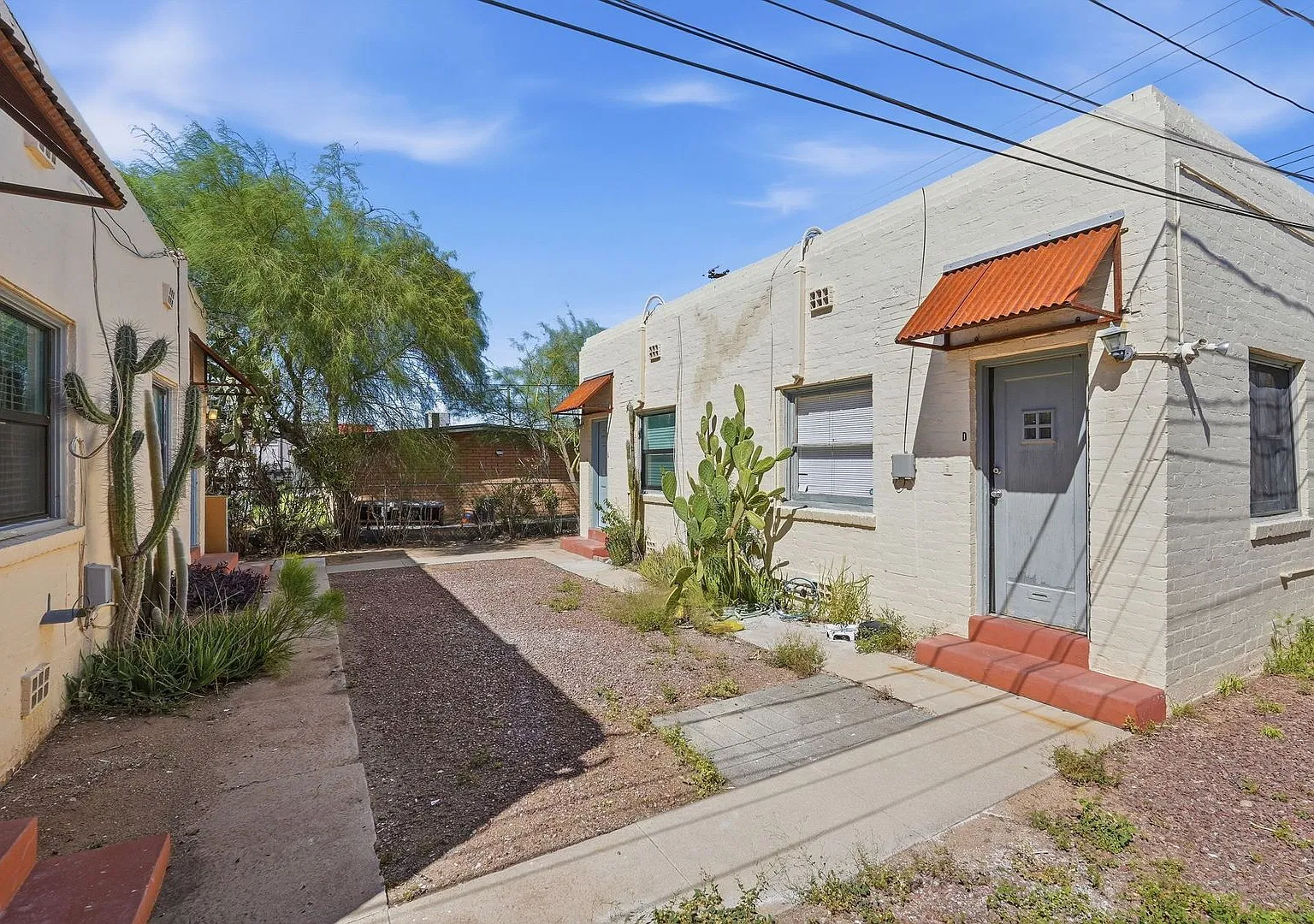 925 E. Drachman St. — Photo 2