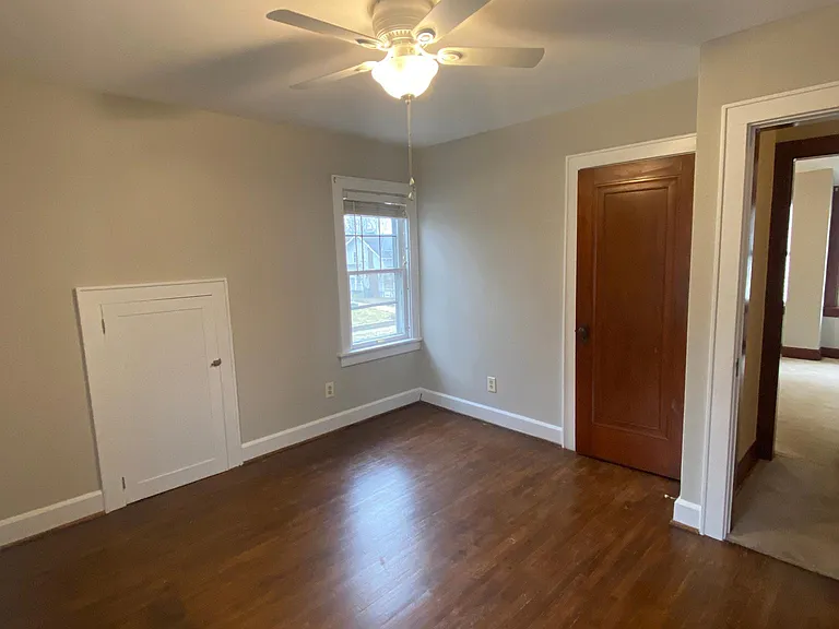 480 Brevoort Rd — Photo 21