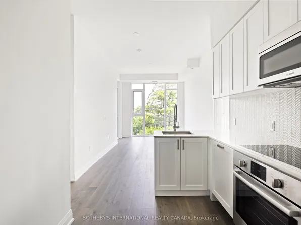 293 The Kingsway Way, Toronto, ON