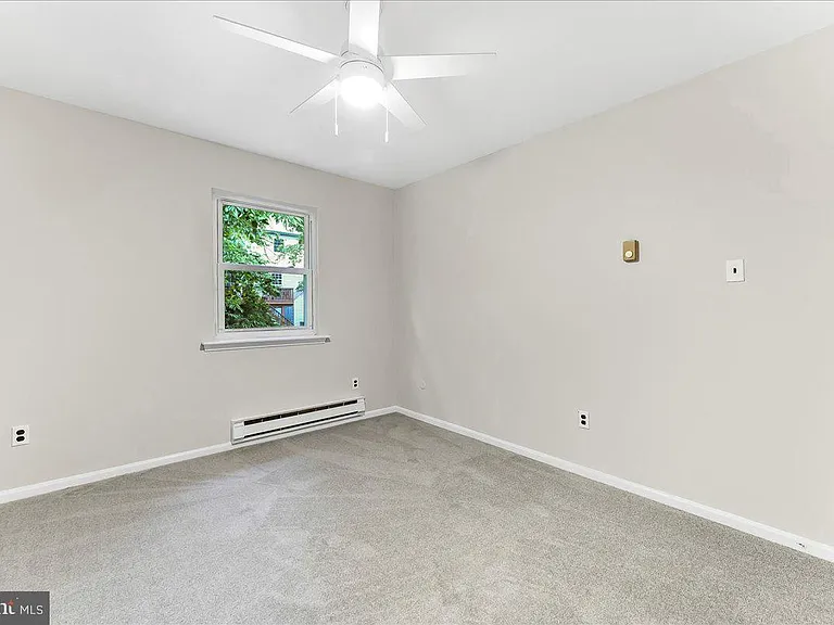 372 Wells Ter #372 — Photo 19