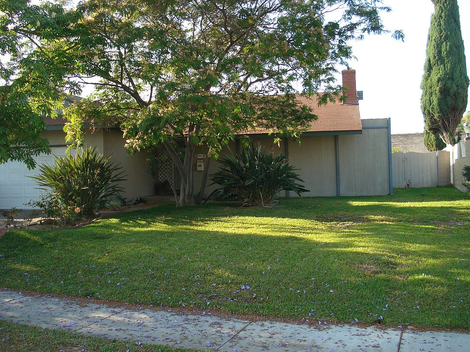 1st image of 1911 E Rosewood Ave