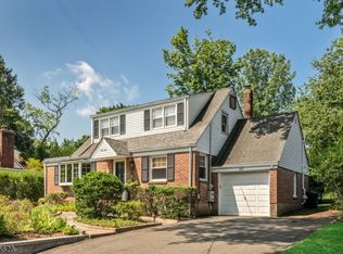 69 7Th St, Cresskill Boro, NJ 07626