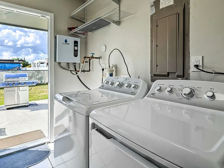 Laundry Room Cabinet