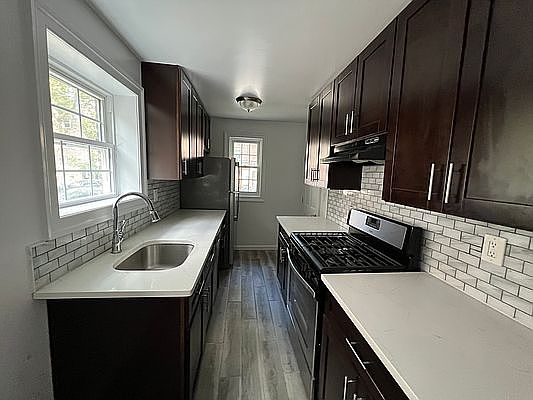 4th image of 41-36 47th St #1