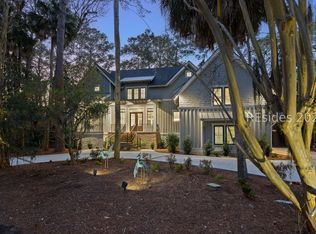 34 Tupelo Rd, Hilton Head Island, SC 29928
