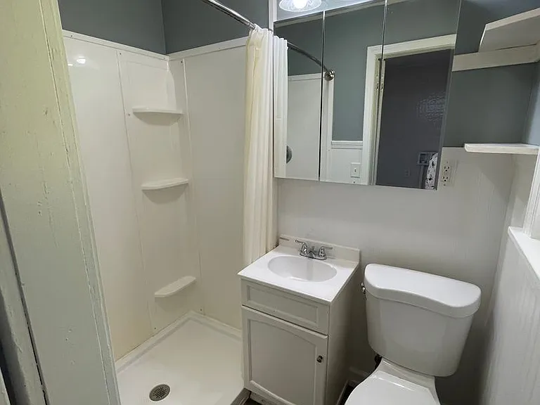5925 E 200 N — Photo 11