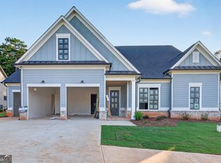 357 Lake Vista Dr, Statham, GA 30666