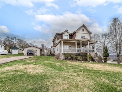 601 E Washington Ave, Connellsville, PA, 15425