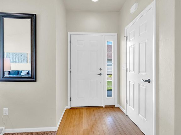 3rd image of 1235 Cameron Cir