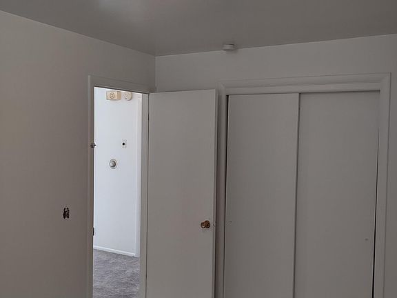 3rd image of 3909 S 1040 E