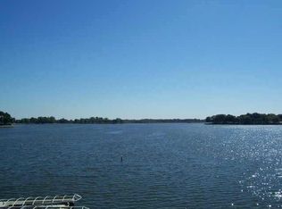 102 Clarendon Dr APT 311, Noblesville, IN 46062