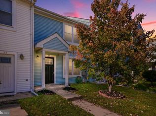 31 Old Knife Ct, Baltimore, MD 21220