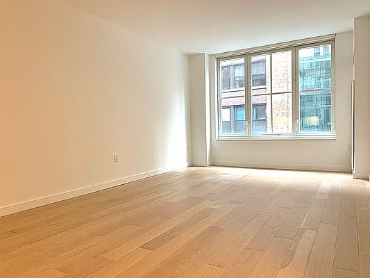 1st image of 535 W 43rd St S #10B