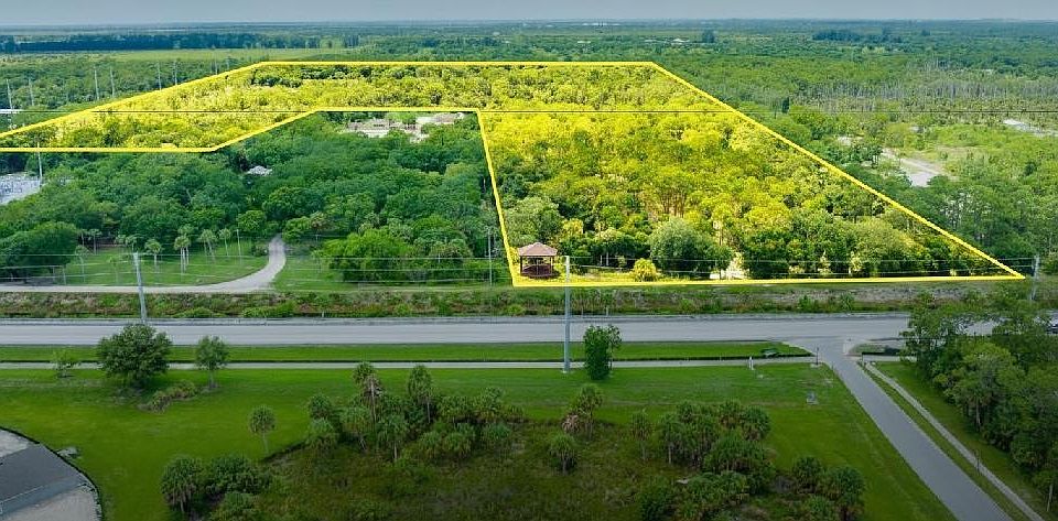 2nd image of 5562 Russakis Road