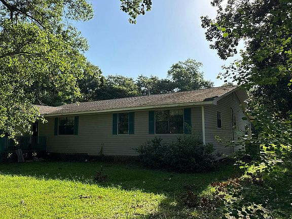 2nd image of 5164 Mitchell Rd