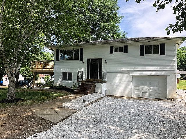 1st image of 1058 Fairlawn Ln