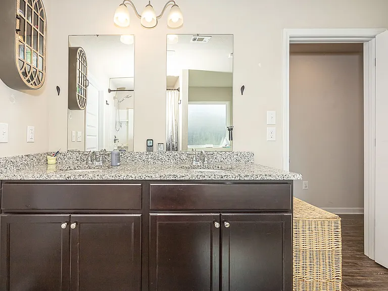 9125 Bellewood Dr — Photo 24