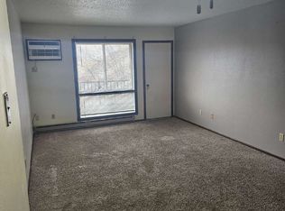 1544 E Gateway Cir S #203, Fargo, ND 58103