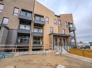 584 Benninger Dr #142, Kitchener, ON N2E0H8