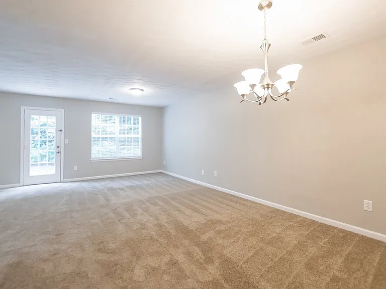 11248 James Madison Dr — Photo 6