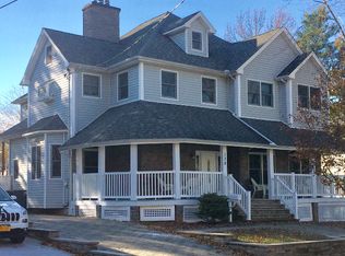 138 Lee Ave, Staten Island, NY 10307