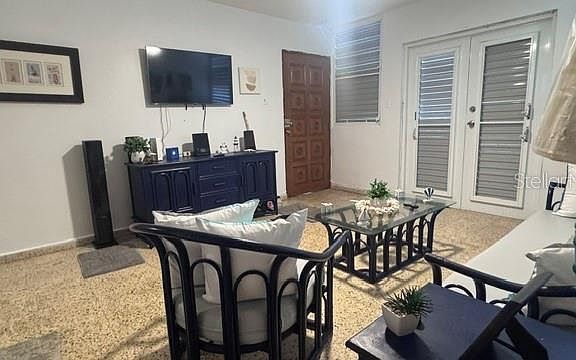 3rd image of Playa Azul Ocean Dr #748
