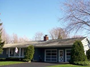 129 Tioga Dr, Rochester, NY 14616