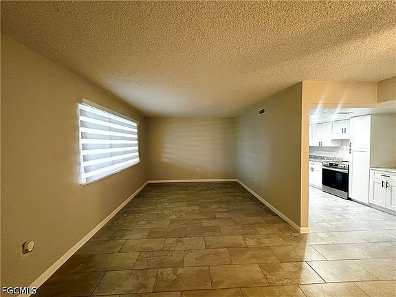 5th image of 4906 Victoria Dr APT 103