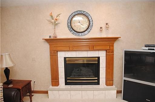 3rd image of 1258 Chevington Chase