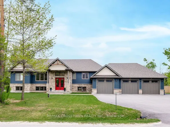 2055 Elana Dr, Severn, ON L3V 0C1