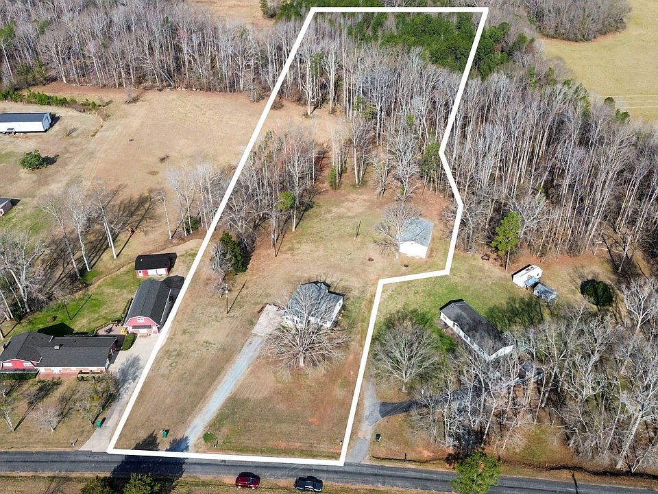 1st image of 303 Horse Creek Rd