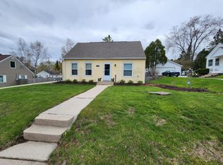 137 S Tower Dr, Port Washington, WI 53074