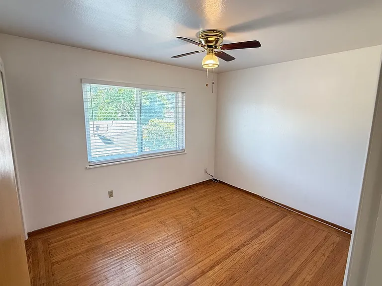 McBryde Ave, 5124 — Photo 11