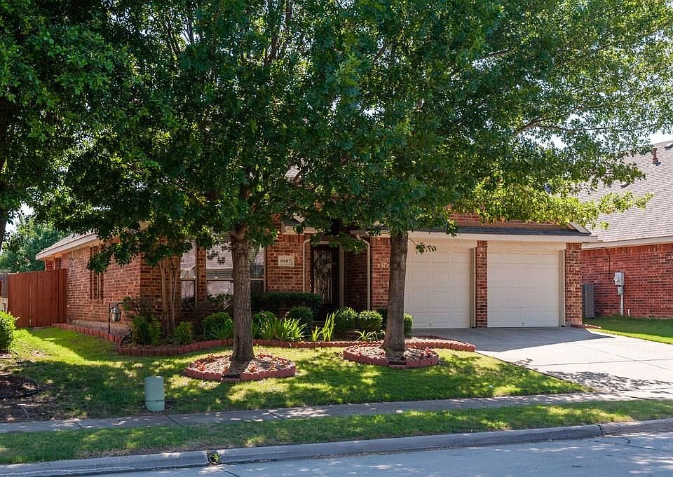 1st image of 6897 Shoreview Dr