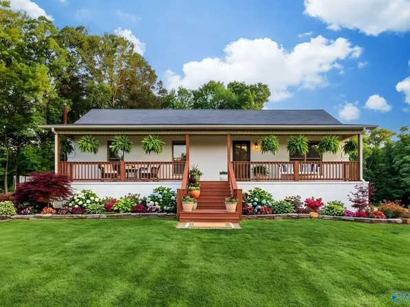 1094 Perkins Wood Rd, Hartselle, AL 35640