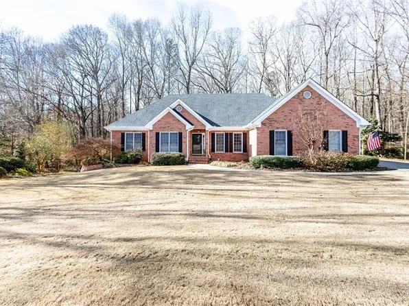 1106 Maple Creek Rdg, Loganville, GA 30052